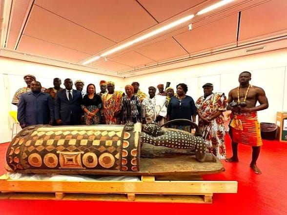 Parler vrai:   Quel sort sera réservé aux objets d'art restitués aux pays africains ?